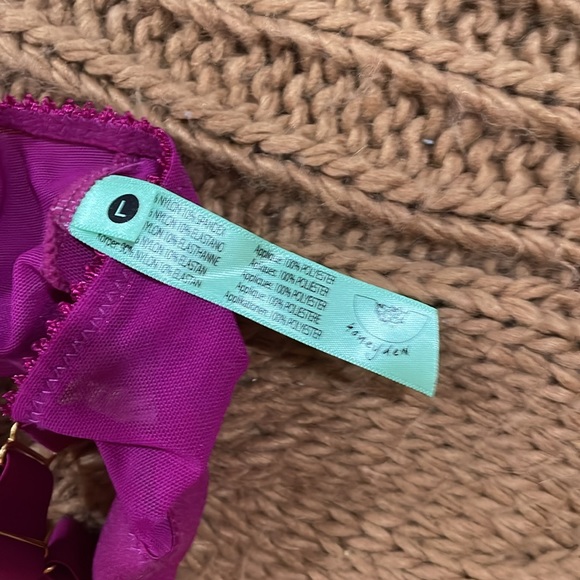 New without tags Honey lace front closure bra size Large - Picture 9 of 9